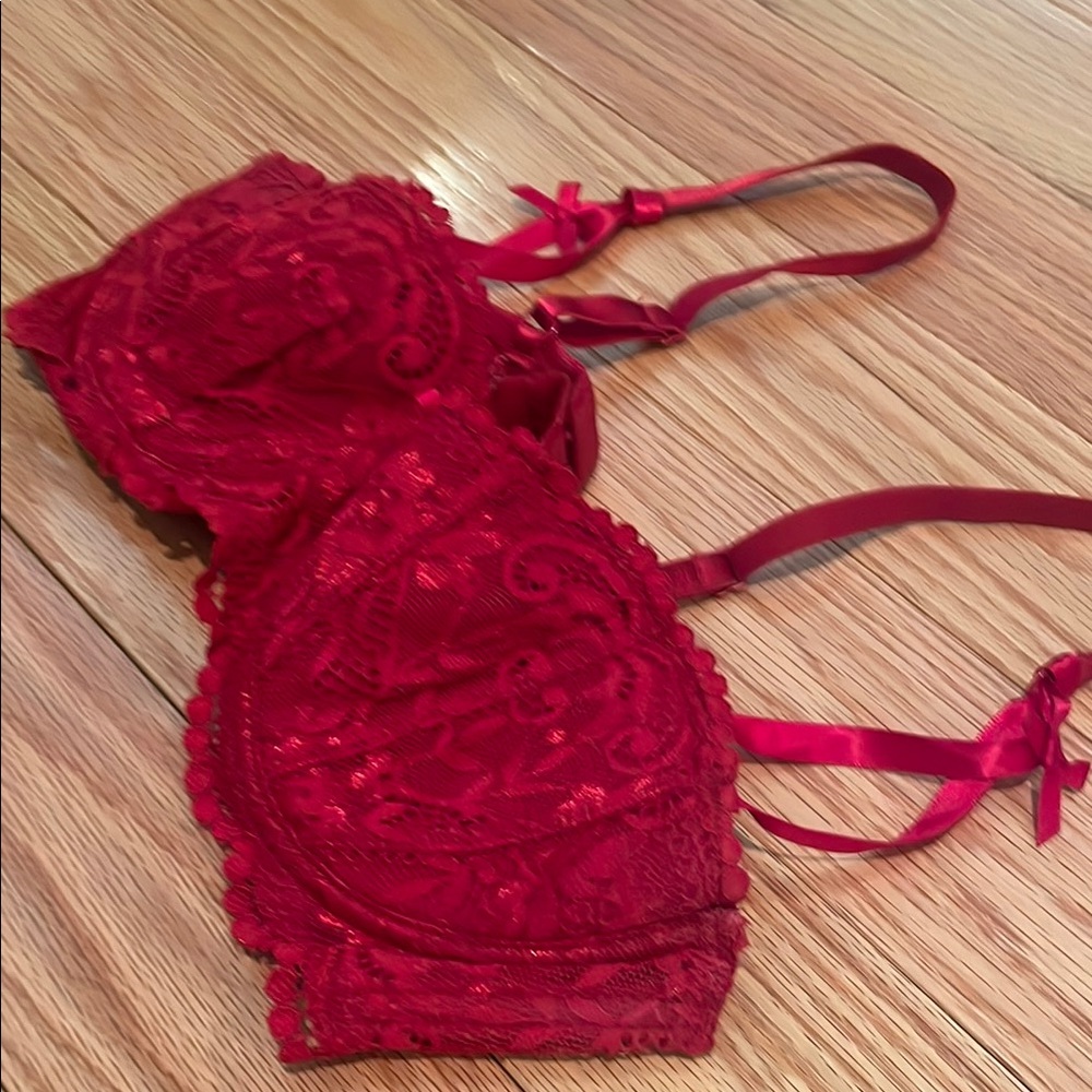 SEXY!! 36C Elegant Red Lace Bra